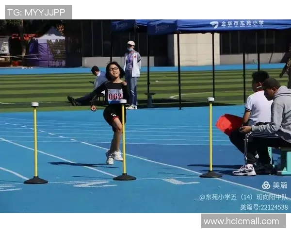 重庆网球队勇闯世界锦标赛展现逆袭精神与团结力量