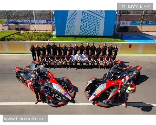 西安羽毛球队在杯赛积分榜上以93分稳居第一名展现强劲实力